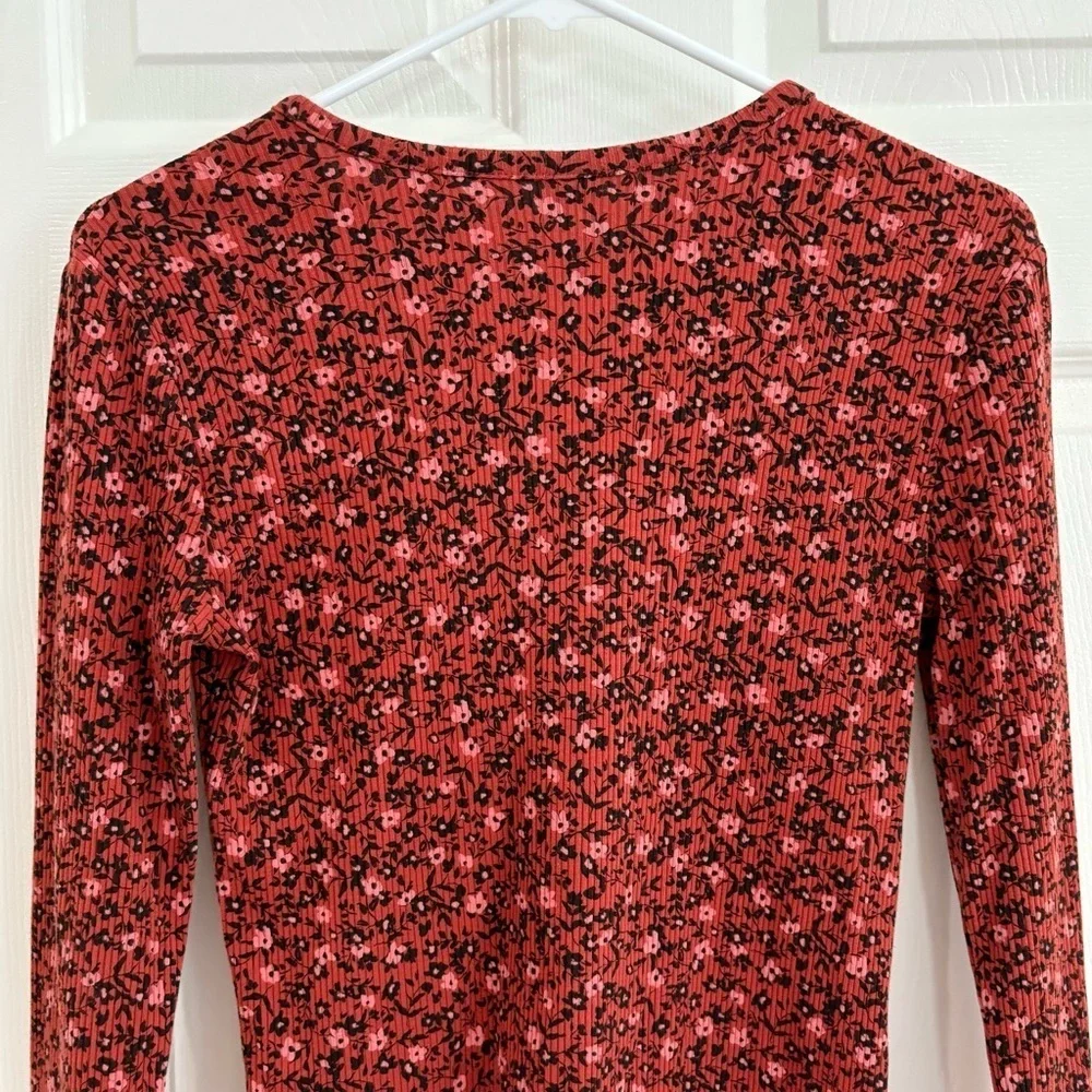 Old Navy Girl Fitted Ribbed Burgundy Black Floral Button-Up Top Sz XL 14/16